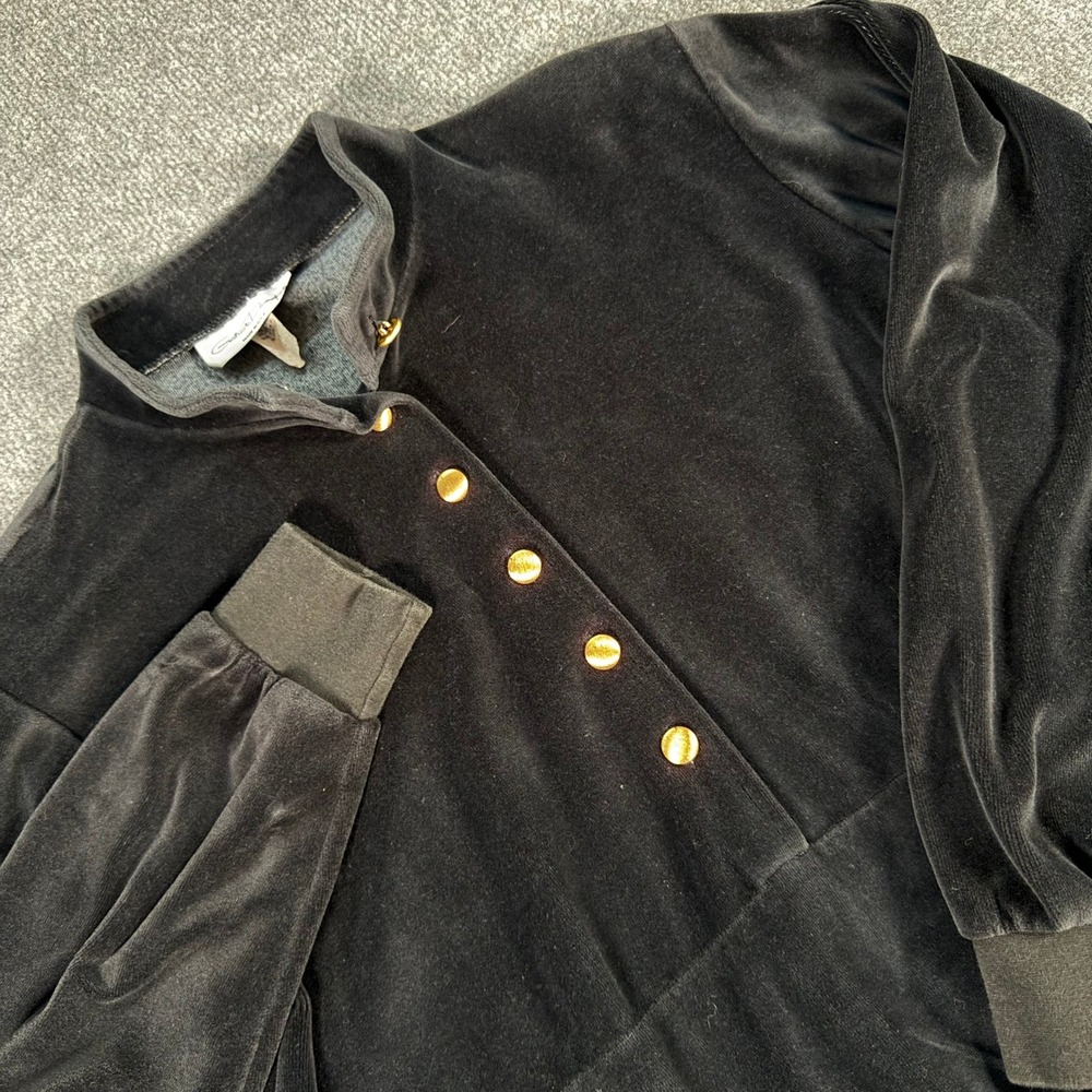 Gertrude Davenport Vintage Velour Sweatshirt Black Gold Buttons Medium #4675